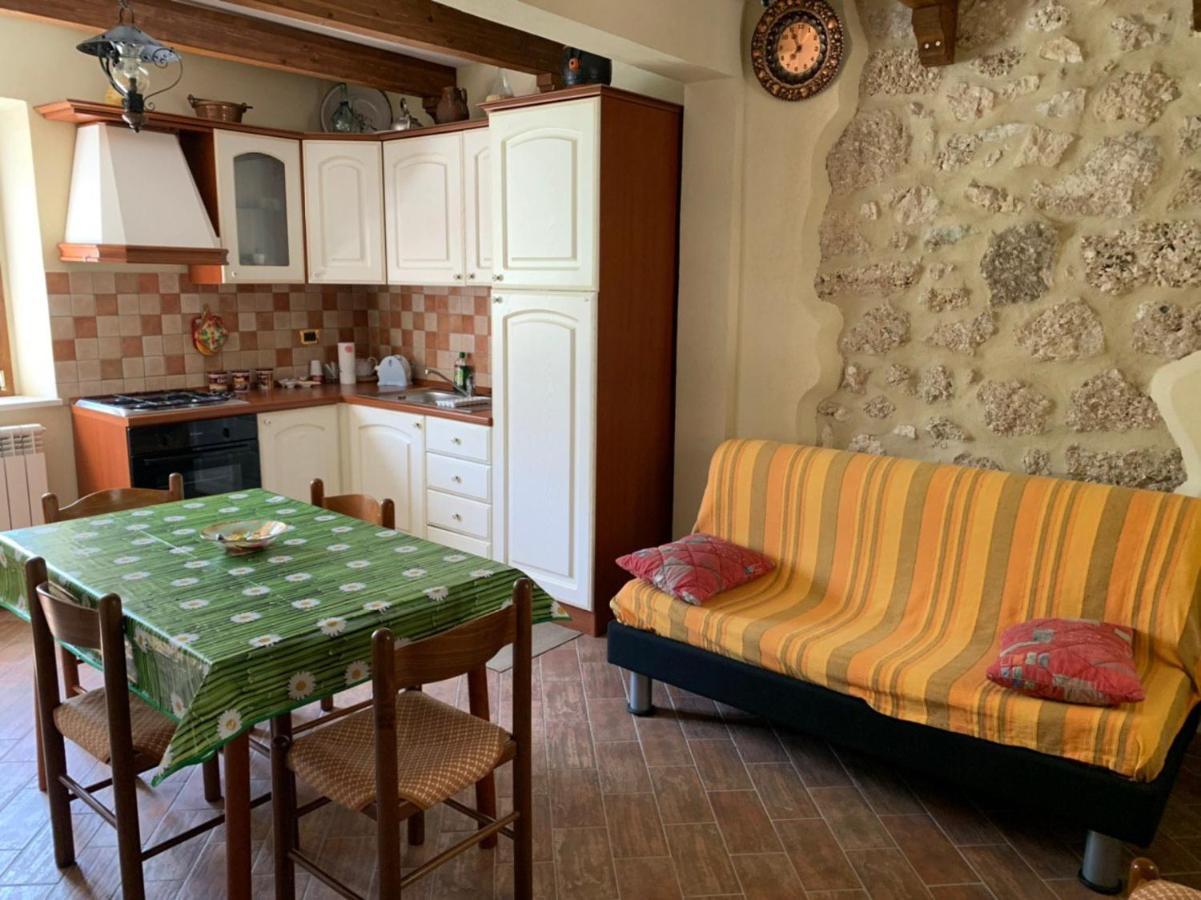 Le Ceppete Apartment Palombaro Bagian luar foto