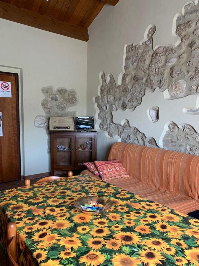 Le Ceppete Apartment Palombaro Bagian luar foto